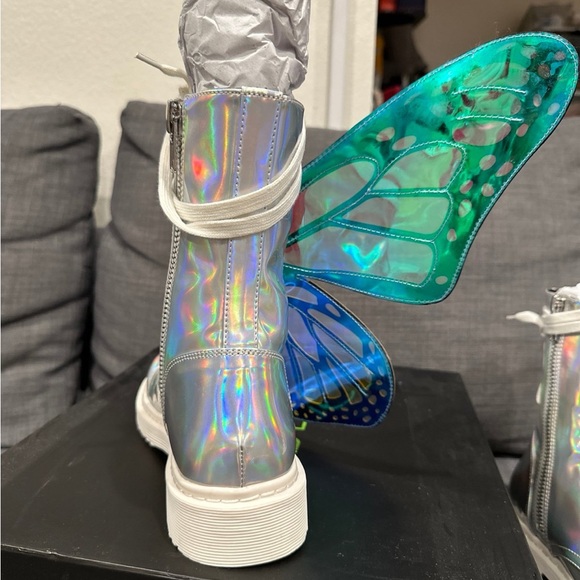 Dolls kill Club exx holographic butterfly boots - Picture 3 of 11